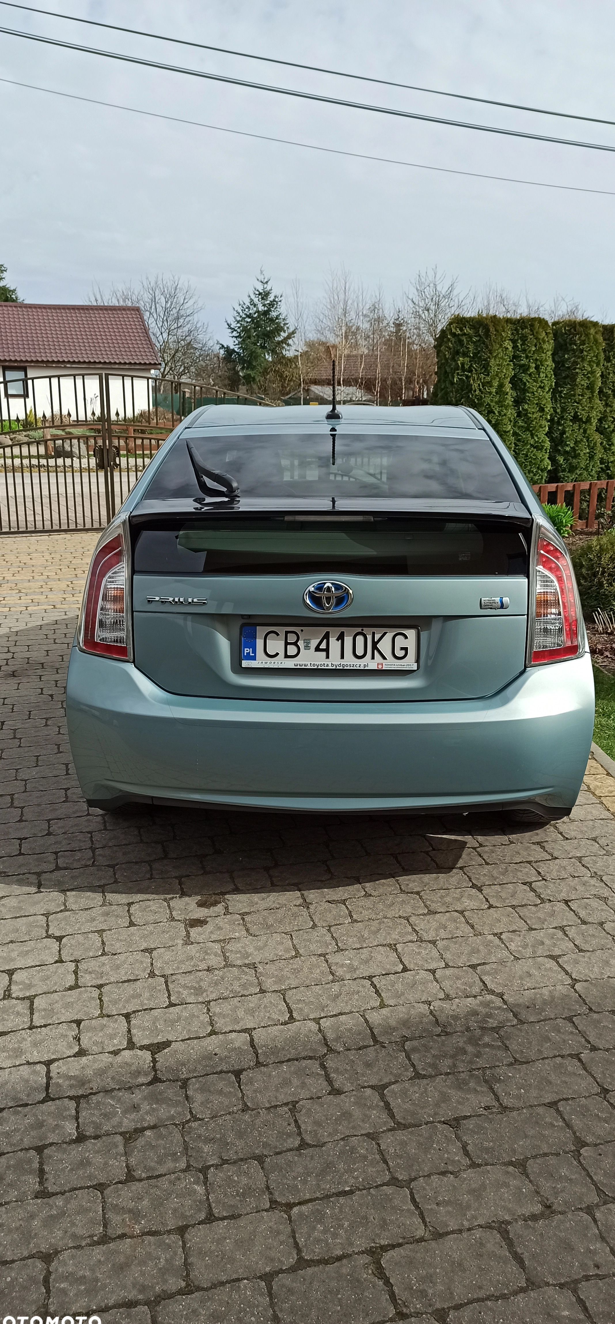 Toyota Prius cena 55000 przebieg: 124000, rok produkcji 2014 z Bydgoszcz małe 211